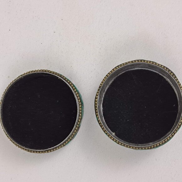 Trinket Boxes Set of 2 Red/Gold, Green/Gold Handmade Flat Stones Aluminum NWOT - Picture 6 of 11